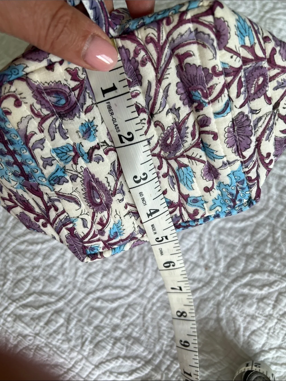Mynah by Smitha Iris Skies Floral Quilted Cosmetic Bag NWOT